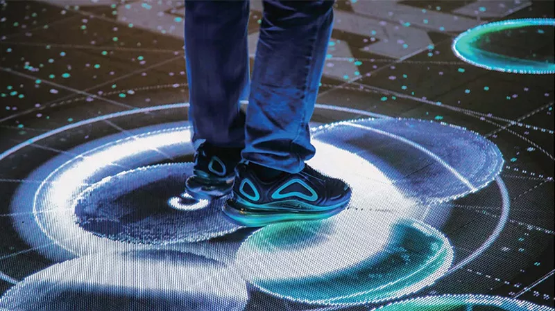 Floor tile displayP3.91