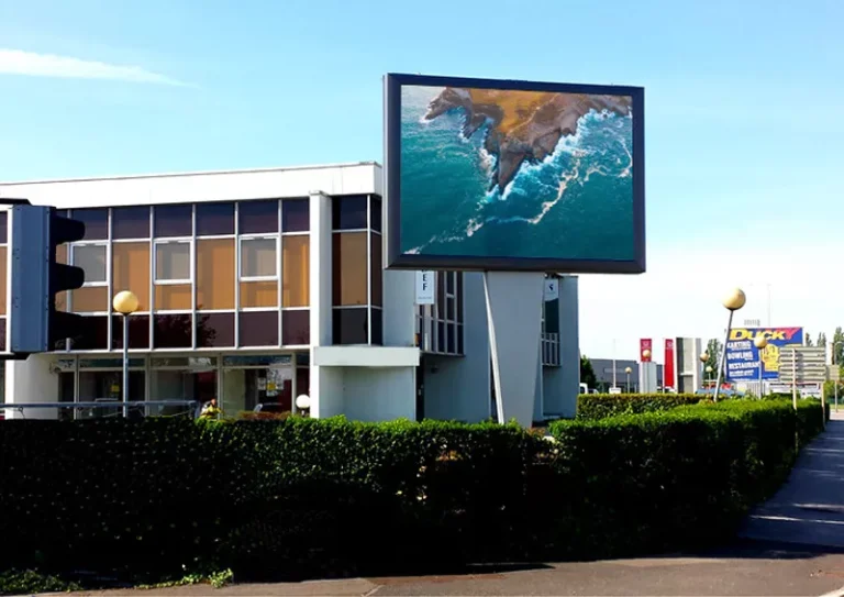 The Role of Outdoor LED Video Display Boards in Modern Advertising