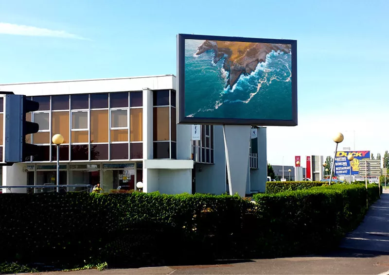 The Role of Outdoor LED Video Display Boards in Modern Advertising