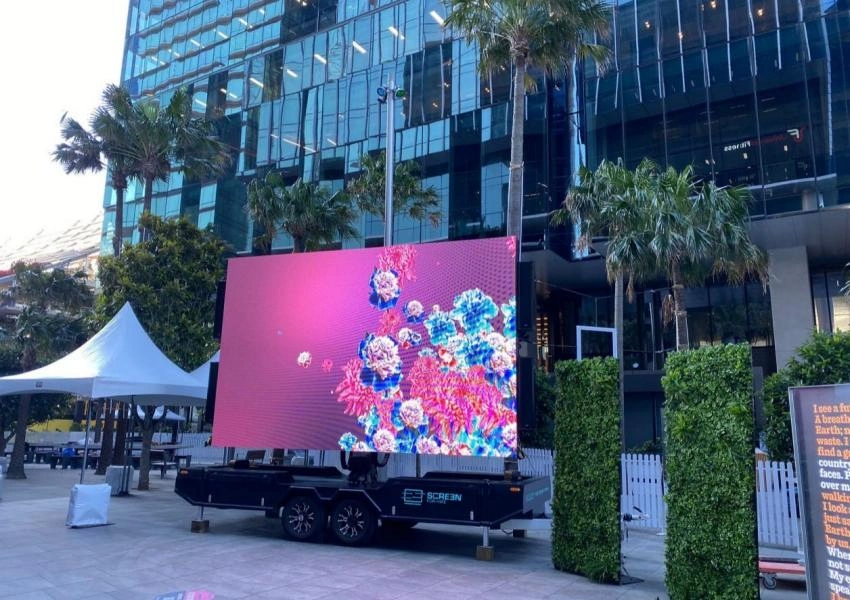 LED screens for events