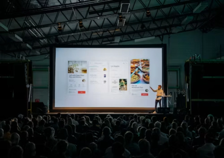 What Refresh Rate Does a Fine-Pitch LED Screen Need for Cameras